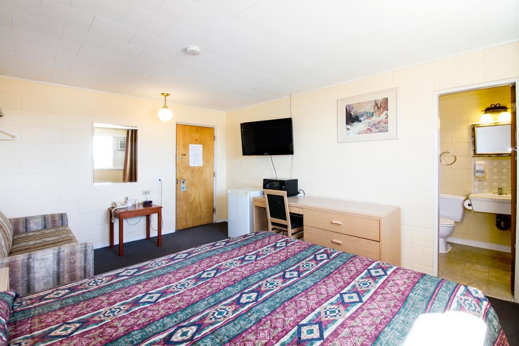 Lagana Hotel Lanigan Экстерьер фото