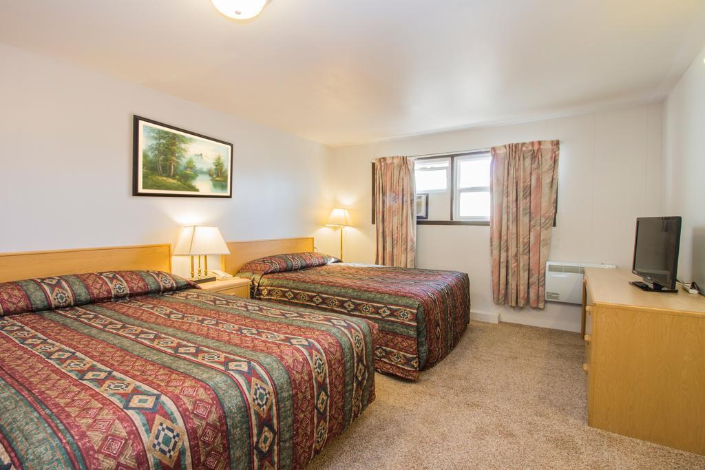 Lagana Hotel Lanigan Экстерьер фото